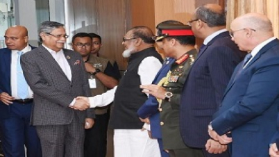 রাষ্ট্রপতি ইন্দোনেশিয়া-সিঙ্গাপুর সফর শেষে দেশে ফিরেছেন রাষ্ট্রপতি ইন্দোনেশিয়া-সিঙ্গাপুর সফর শেষে দেশে ফিরেছেন