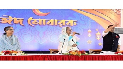 আওয়ামী লীগ ক্ষমতায় আসে জনগণকে দিতে, আর বিএনপি আসে নিতে :