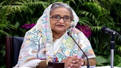 র্আথ-সামাজিক অগ্রগতির জন্য গুরুত্বর্পূণ উন্নয়ন প্রকল্প গ্রহণ করুন