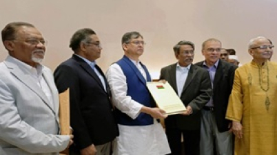 ঐকমত্য কমিশনের সঙ্গে বৈঠক করেছে বিএনপি, এনসিপিসহ ৪টি দল