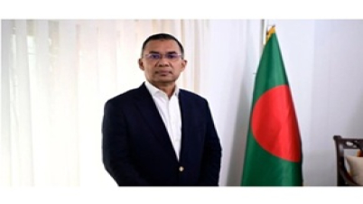 বাড়ির দরজা খুলেই প্রধানমন্ত্রী বললেন ‘চলেন যুদ্ধে যাই’