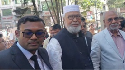 জনগণের ভোটাধিকার নিশ্চিত করা গেলে দেশে শান্তি ফিরে আসবে: জনগণের ভোটাধিকার নিশ্চিত করা গেলে দেশে শান্তি ফিরে আসবে: