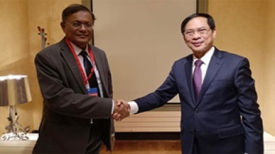 ভিয়েতনামসহ ৪ দেশের পররাষ্ট্রমন্ত্রীর সাথে ড. হাছান মাহমুদের ভিয়েতনামসহ ৪ দেশের পররাষ্ট্রমন্ত্রীর সাথে ড. হাছান মাহমুদের
