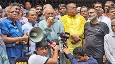 ভিন্ন একটি চক্র ভোট নিয়ে টালবাহানা করছে : রিজভী