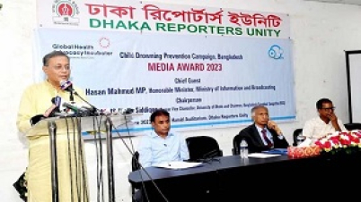 রাজনৈতিক অভিলাষ চরিতার্থে লবিস্ট দিয়ে বিবৃতি আনা দেশদ্রোহিতার