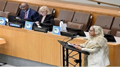 সবার জন্য স্বাস্থ্যসেবা নিশ্চিত করতে পাঁচটি ক্ষেত্রে সহায়তা