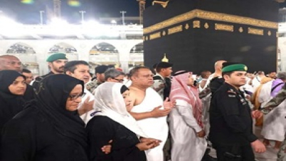 ওমরাহ পালন করেছেন প্রধানমন্ত্রী ওমরাহ পালন করেছেন প্রধানমন্ত্রী