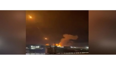 সিরিয়া ও ইরাকে ইরান সংশ্লিষ্ট স্থাপনায় যুক্তরাষ্ট্রের বিমান হামলা সিরিয়া ও ইরাকে ইরান সংশ্লিষ্ট স্থাপনায় যুক্তরাষ্ট্রের বিমান হামলা